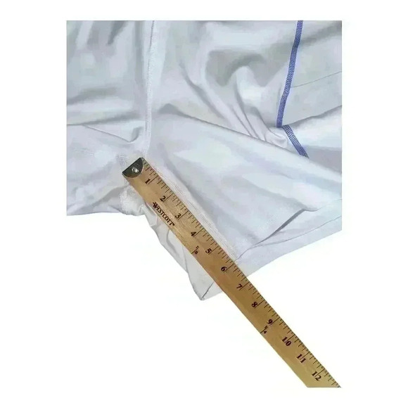 Fabletics White Oasis PureLuxe High Waisted Shorts, XXL - Picture 8 of 9